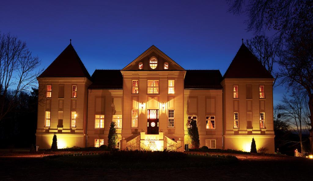 Zespol Palacowy Pacoltowo Na Wylacznosc Exterior photo